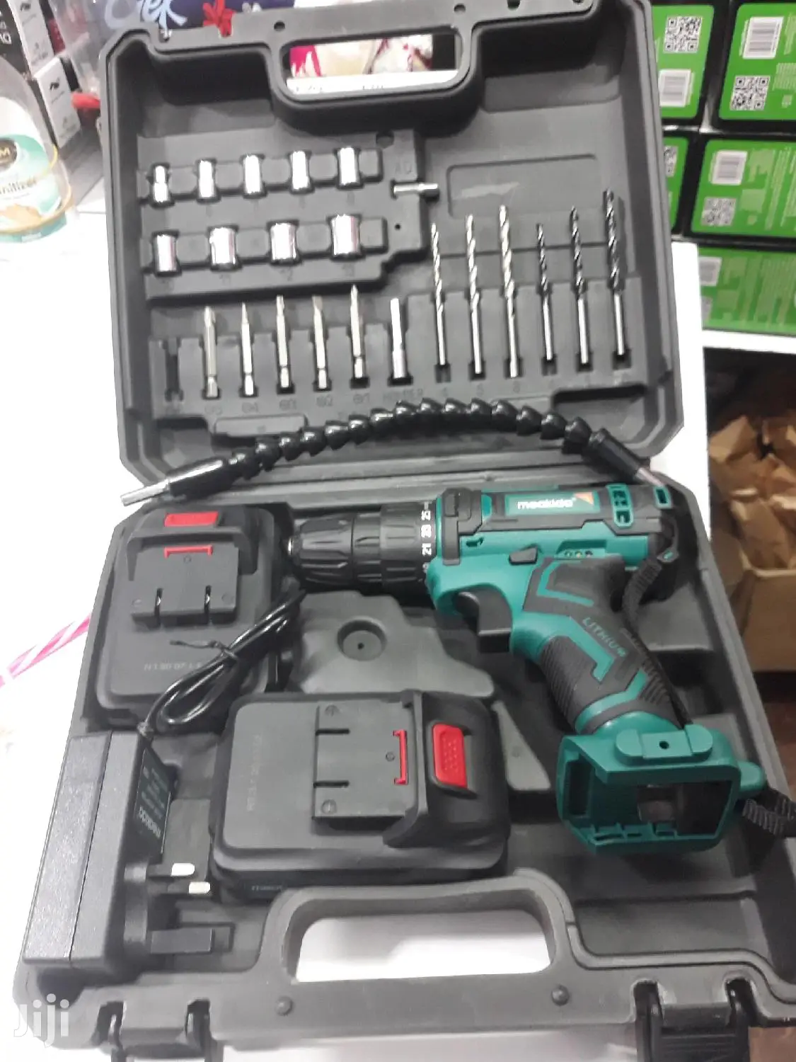 Meakida Cordless Drilling Machine With Bits