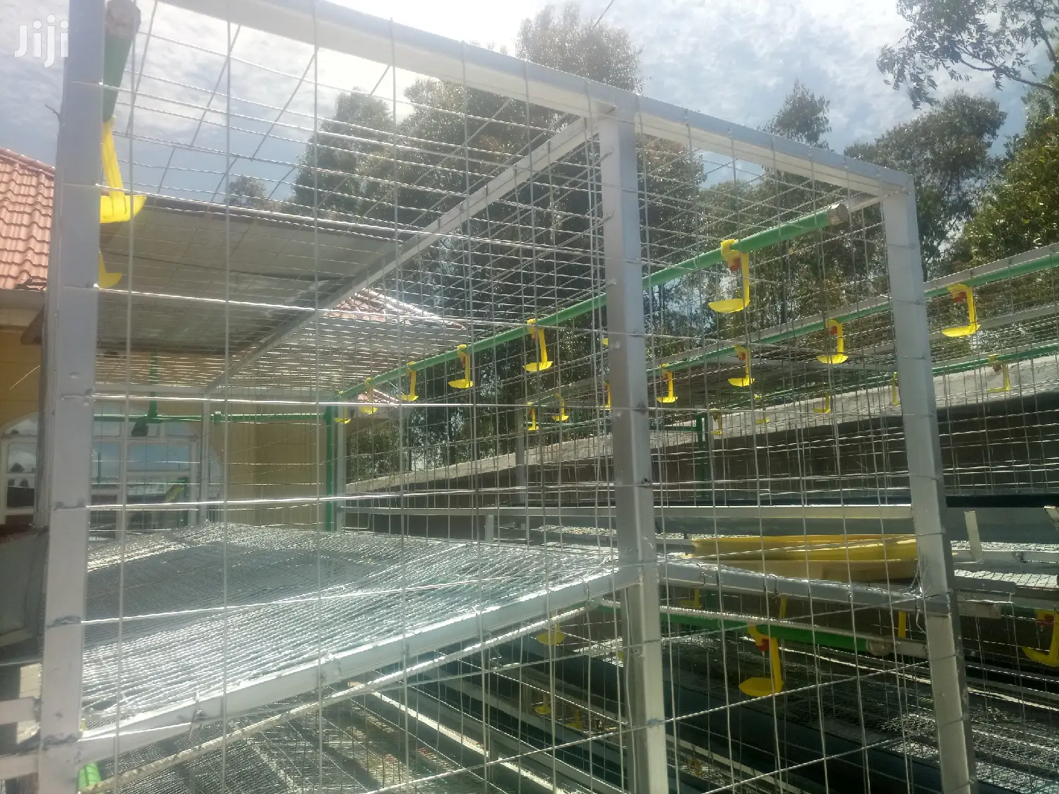 Battery Cage System