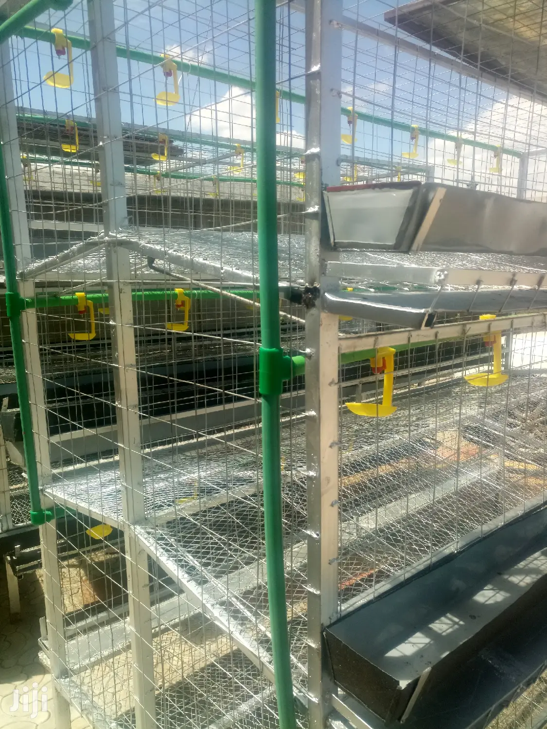 Battery Cage System