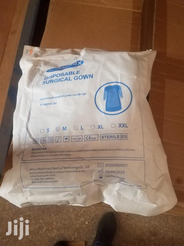 Surgical Gown - thumbnail 3