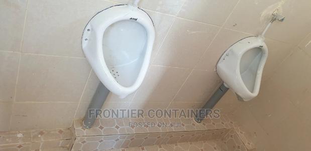 Container Ablution Block - thumbnail 8