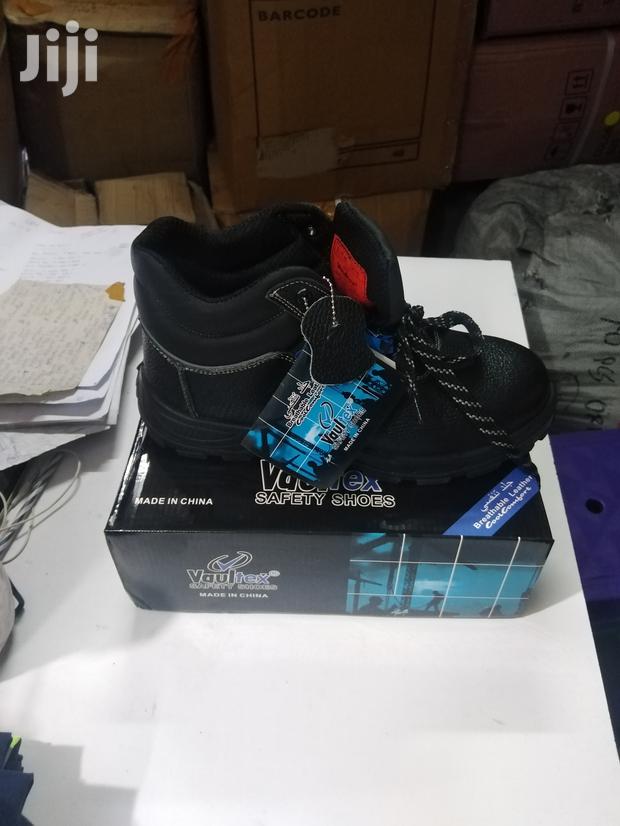 Safety Shoes - main view