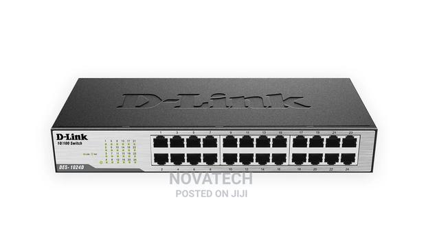 D-link 24 Ports 10/100mbps Unmanaged Switch - thumbnail 3