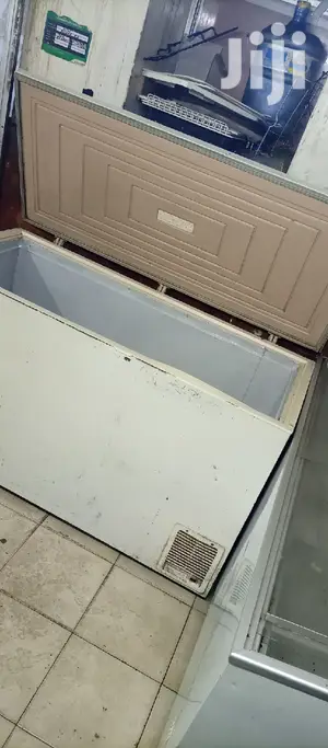 Single Door Freezer