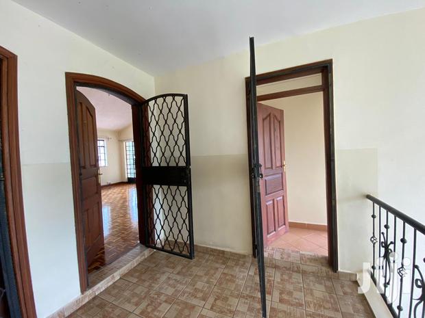 Spacious 3bedroomed Penta With Dsq To Let Westlands - thumbnail 5