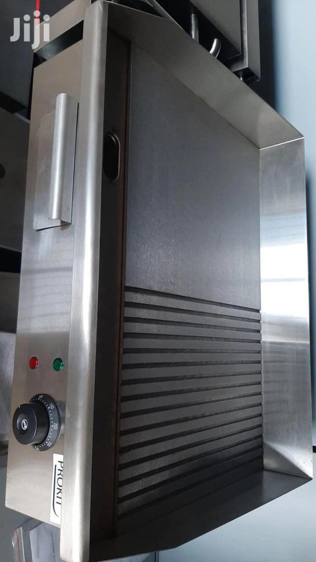 Imported Griddle Machine Half-plate, Half-griddle Large - main view