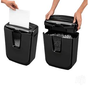 Fellowes Shredder M7C (7 Sheet ,14L) - thumbnail 2