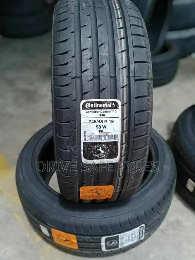 245/45 R19 Continental Tyre 98Y