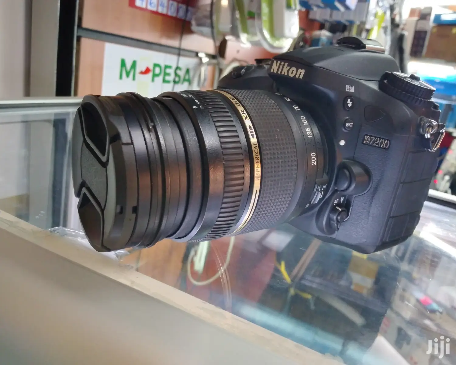 Nikon D7200