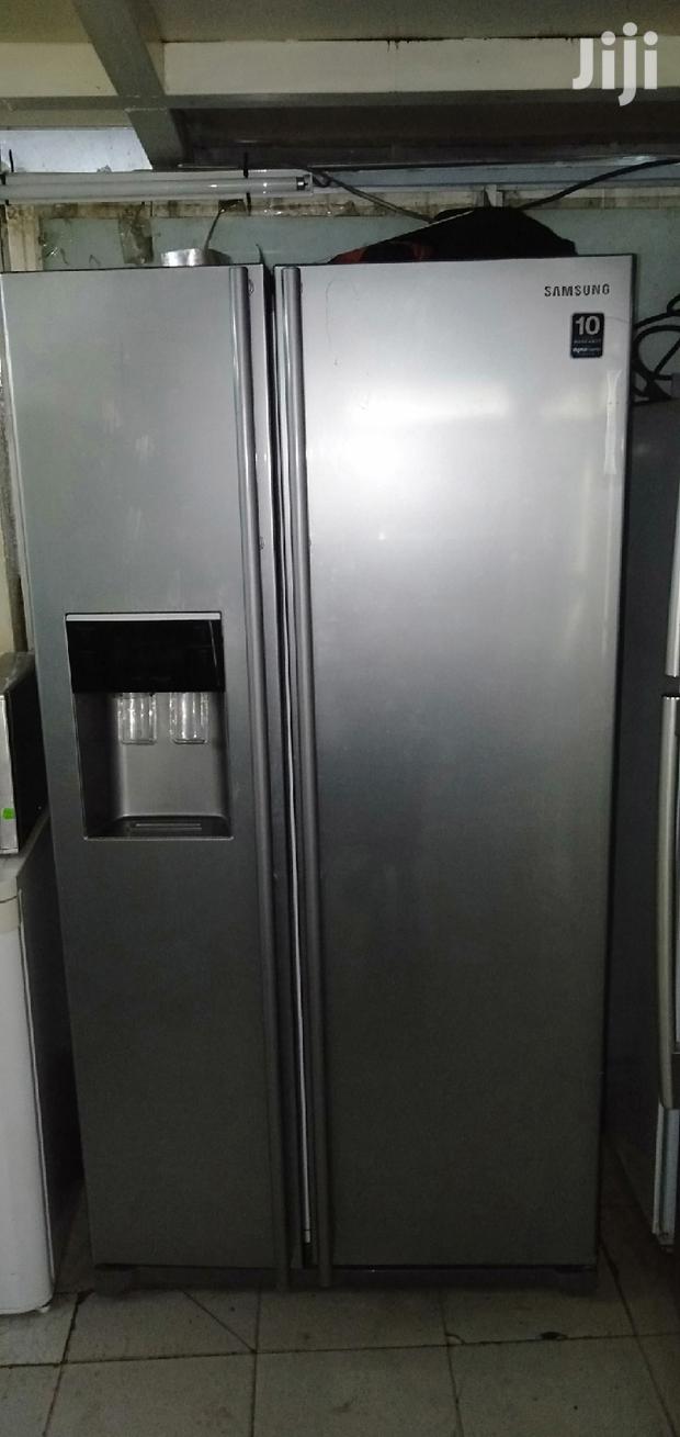 Samsung Side by Side Fridge - thumbnail 3