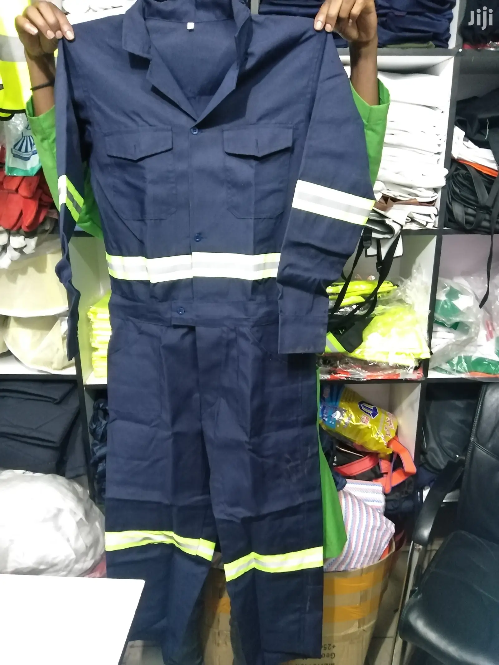 Uprons/Aprons
