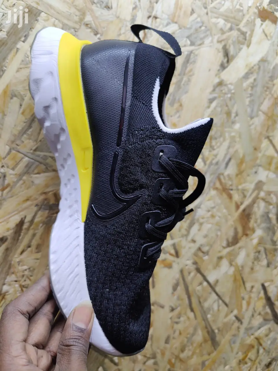 Gym/Running Shoes