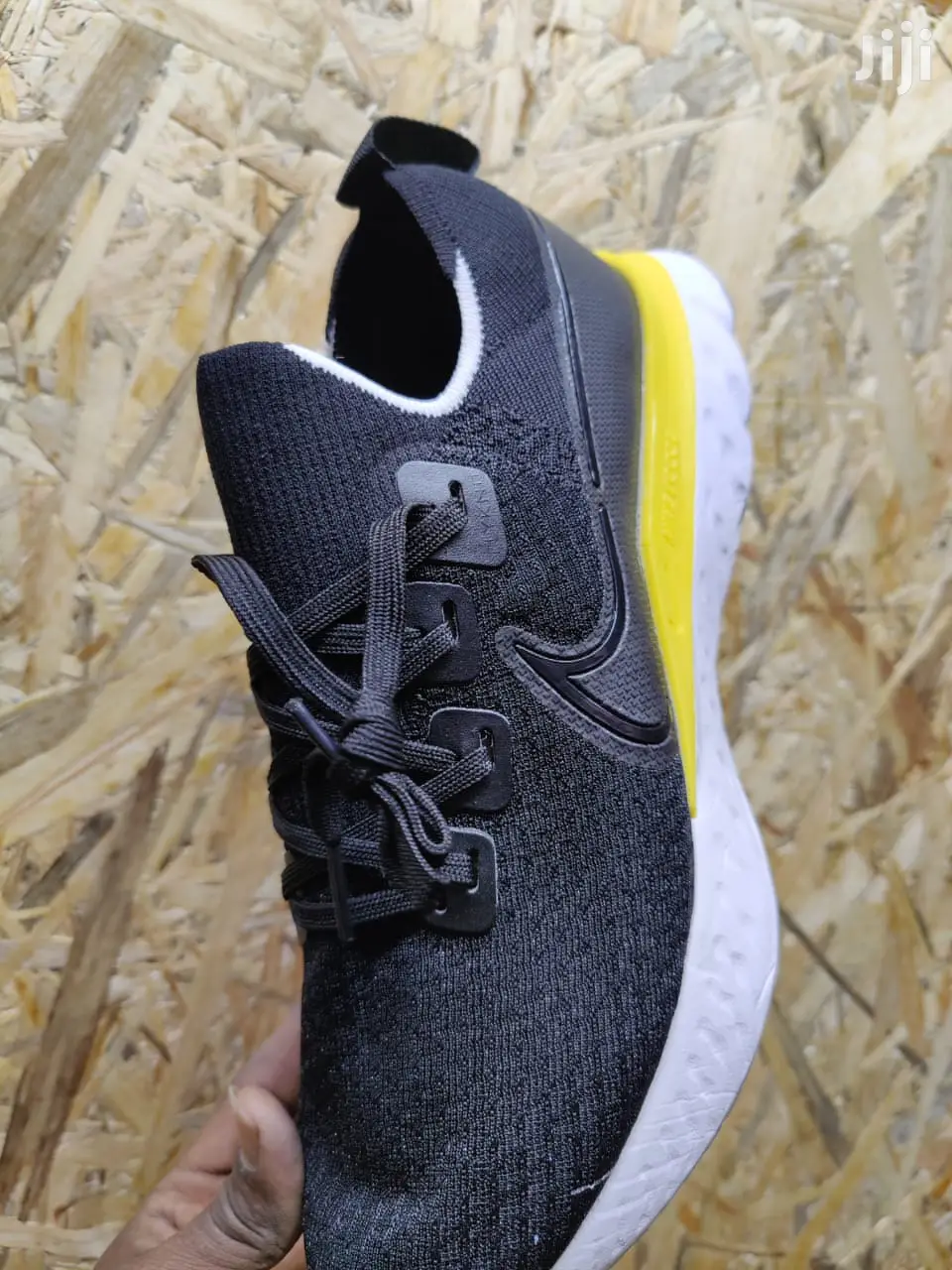 Gym/Running Shoes