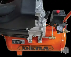 Dera Electric Air Compressor 2.5HP 25ltrs