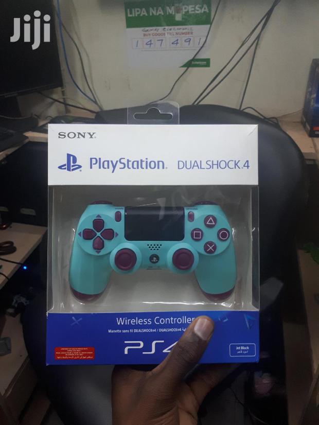 Ps4 Controllers - thumbnail 4