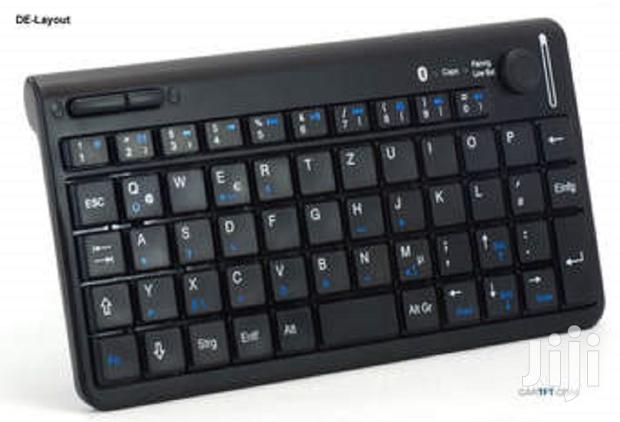 Wireless Keyboard and Mouse - thumbnail 2