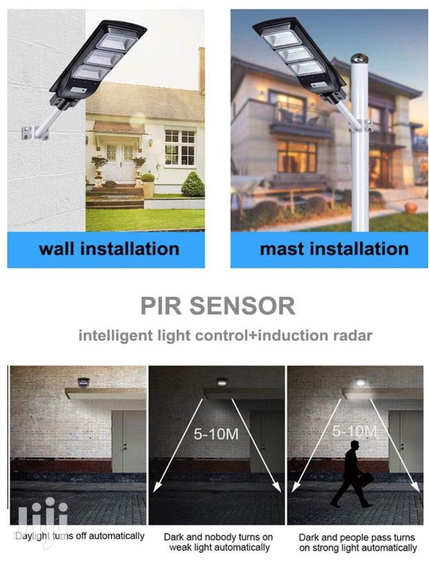 Solar Street Light Solar Flood Light With Bracket 60W - thumbnail 4