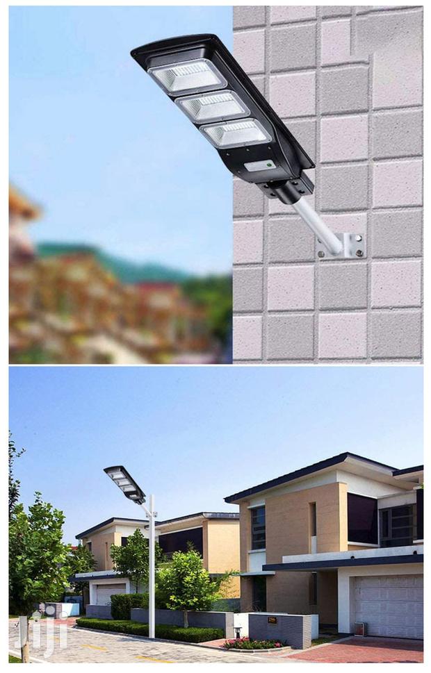 Solar Street Light Solar Flood Light With Bracket 60W - thumbnail 6