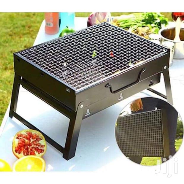 Portable Barbecue Charcoal Grill - thumbnail 3