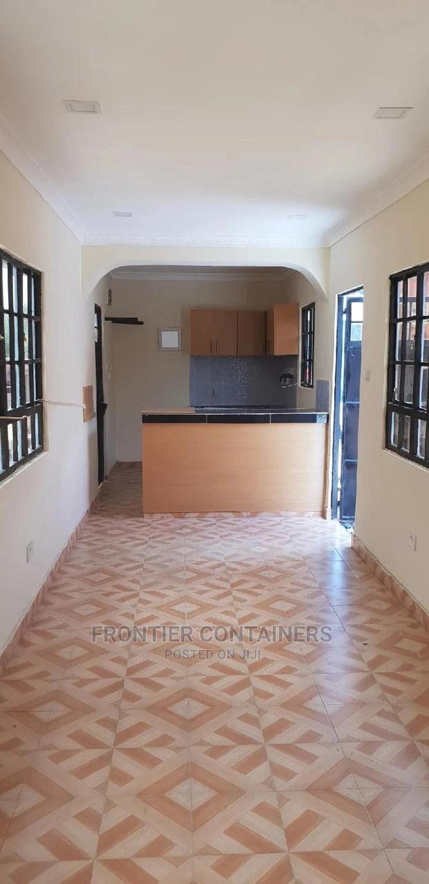 40ft Container Restaurant - thumbnail 5