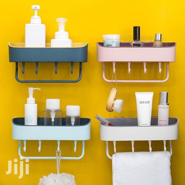 4pcs Bathroom Shelves With Hooks - thumbnail 4