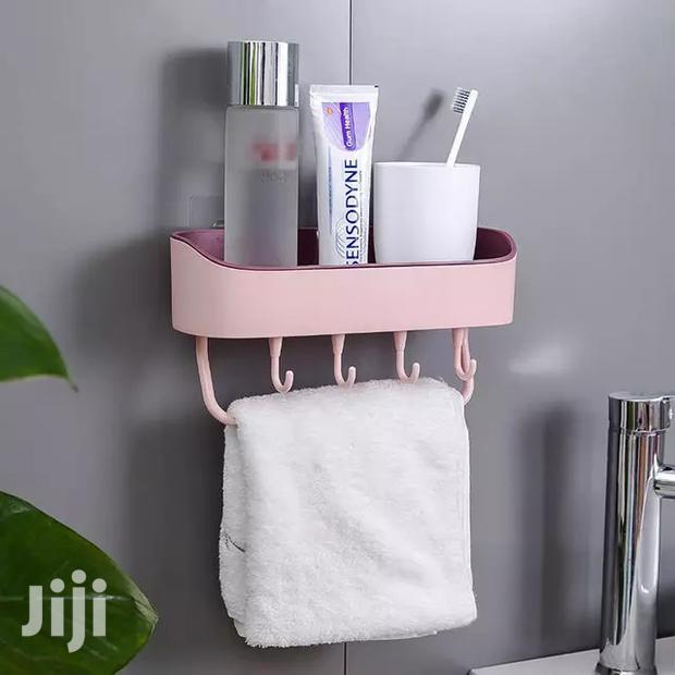 4pcs Bathroom Shelves With Hooks - thumbnail 8
