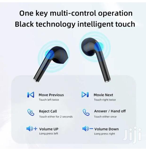 Awei T28P True Wireless Sports Earbuds With Charging Case - thumbnail 3