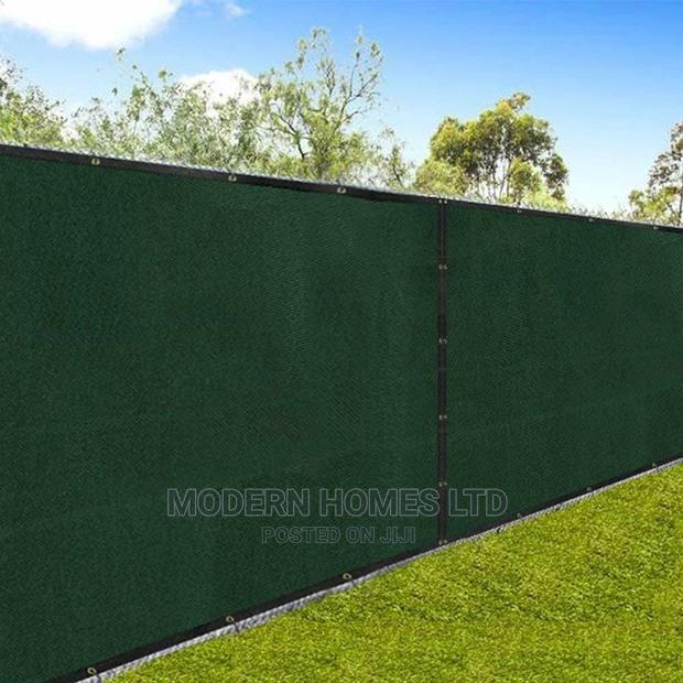 Free Standing Privacy Shade Screen - main view