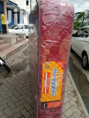 10 Inch Thick Heavy Duty Quilted Mattresses. Free Delivery!
