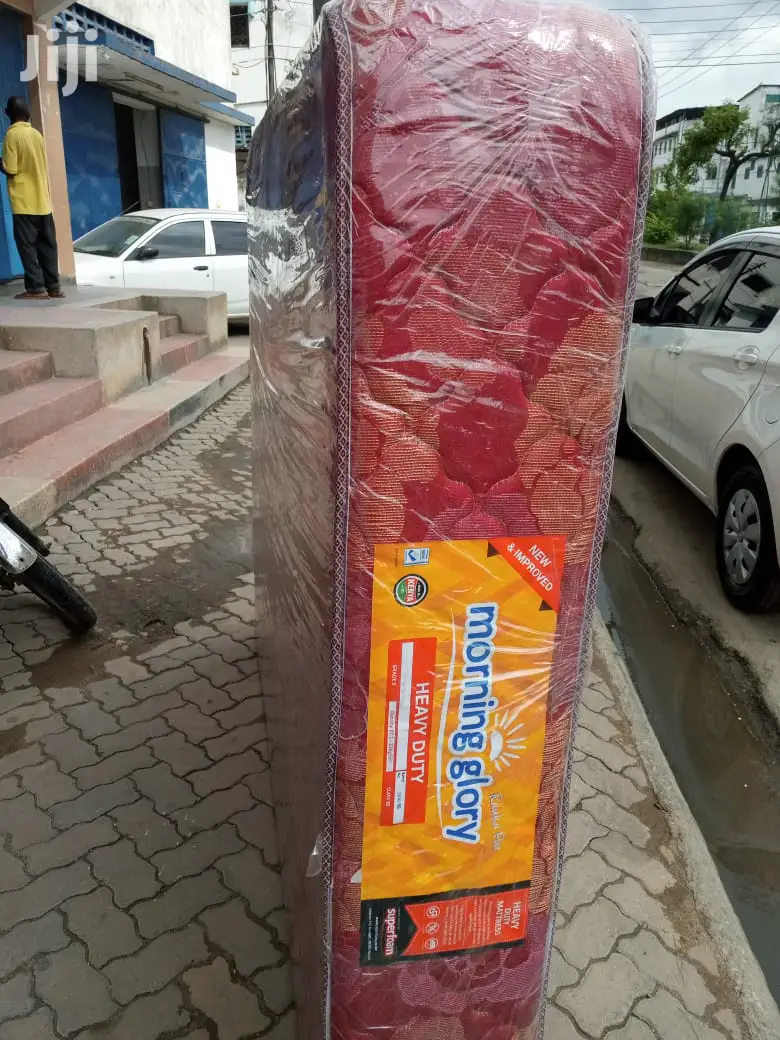 10 Inch Thick Heavy Duty Quilted Mattresses. Free Delivery!
