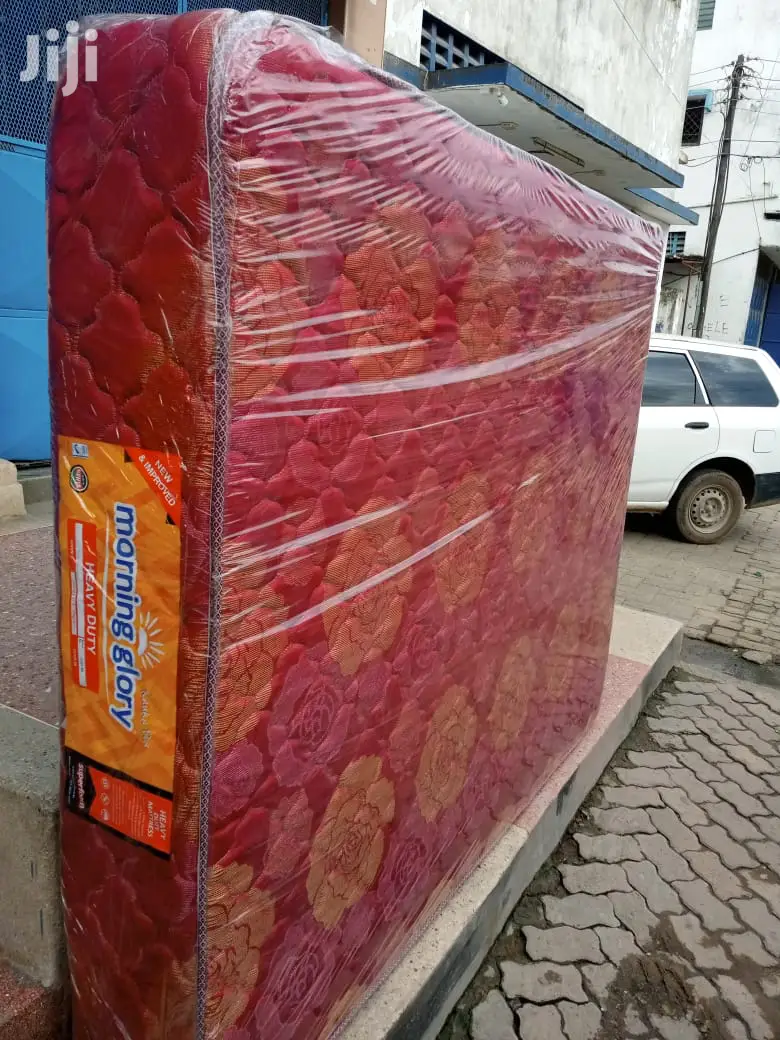 10 Inch Thick Heavy Duty Quilted Mattresses. Free Delivery!