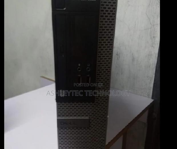 Desktop Computer Dell 8GB Intel Core I5 HDD 320GB - main view