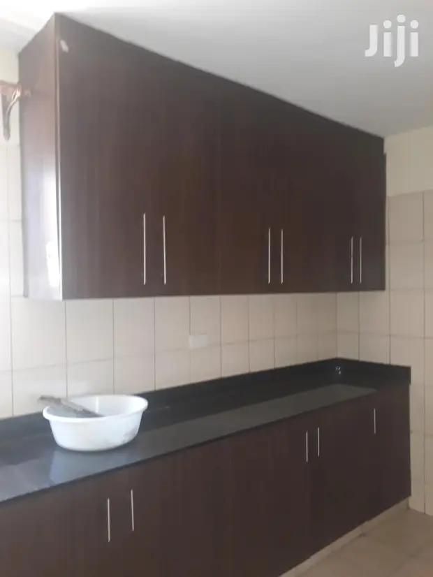 Lavington 3bedroom With Sq Master Ensuite