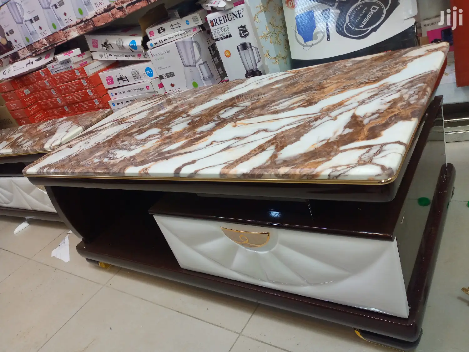 Pure Marble Coffee Tables