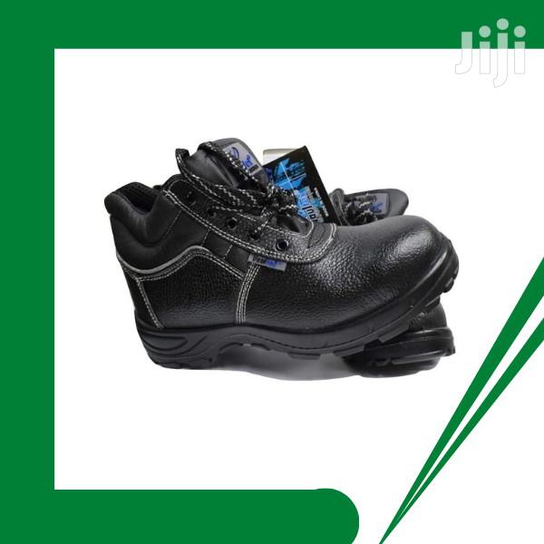 Safety Shoes - thumbnail 2