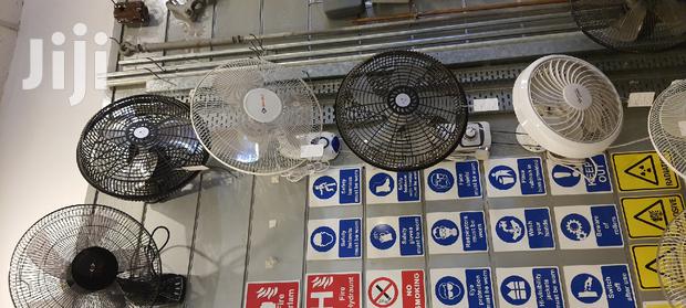 Wall Fan With Remote - main view