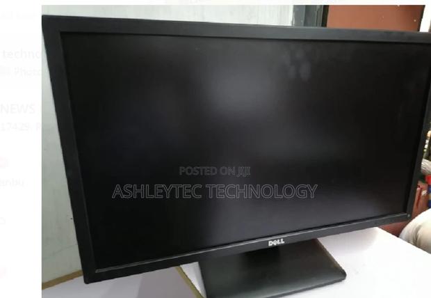 Refurbished Dell 24 Inches Slim - main view