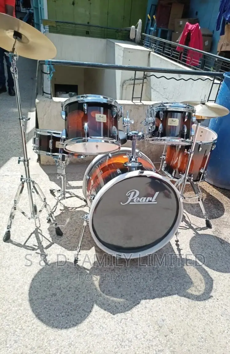 Pearl Drumset