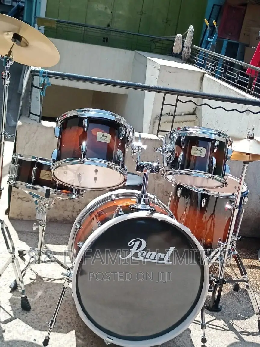 Pearl Drumset