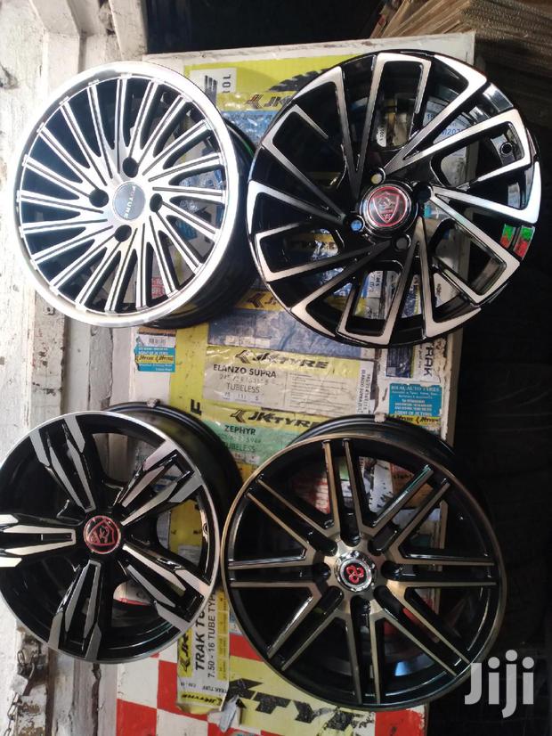 Quality and Durable Alloy Rims Set Size 14 Inch.