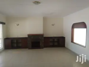 Amazing 11bedroomed Bungalow & 2no Dsq To Let
