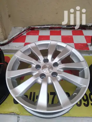 Strong and Durable Alloy Rims Set Size 15 Inch.