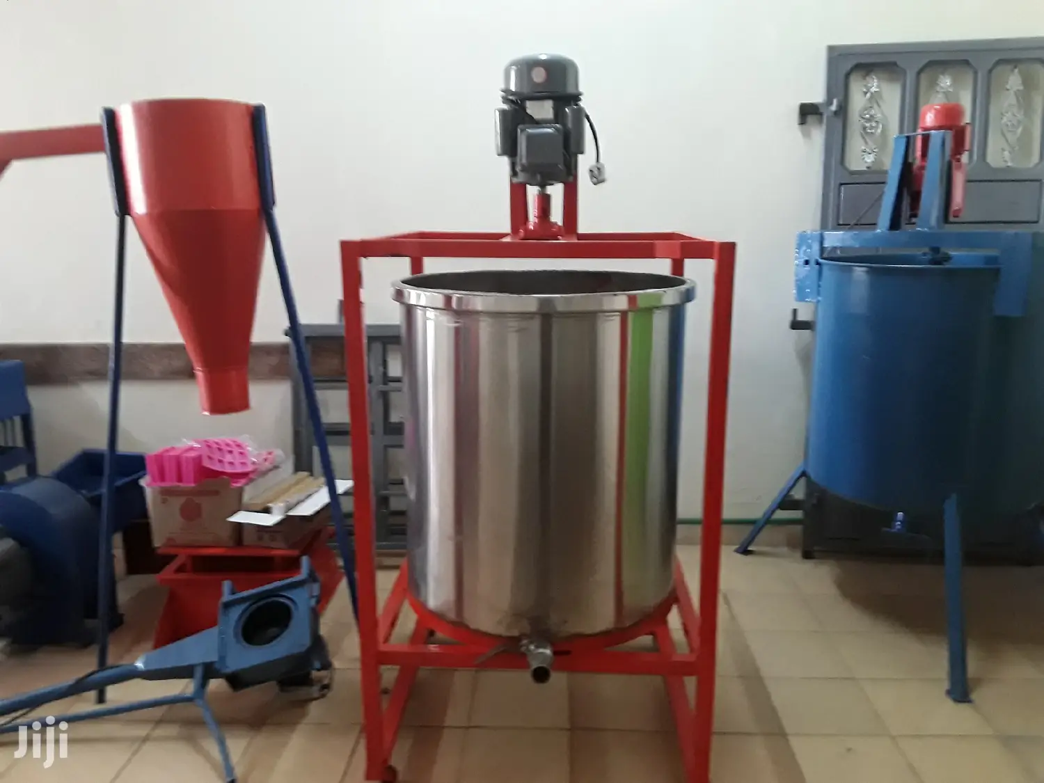 Modtec New Model: 350 Ltrs Stainless Mixer Machine