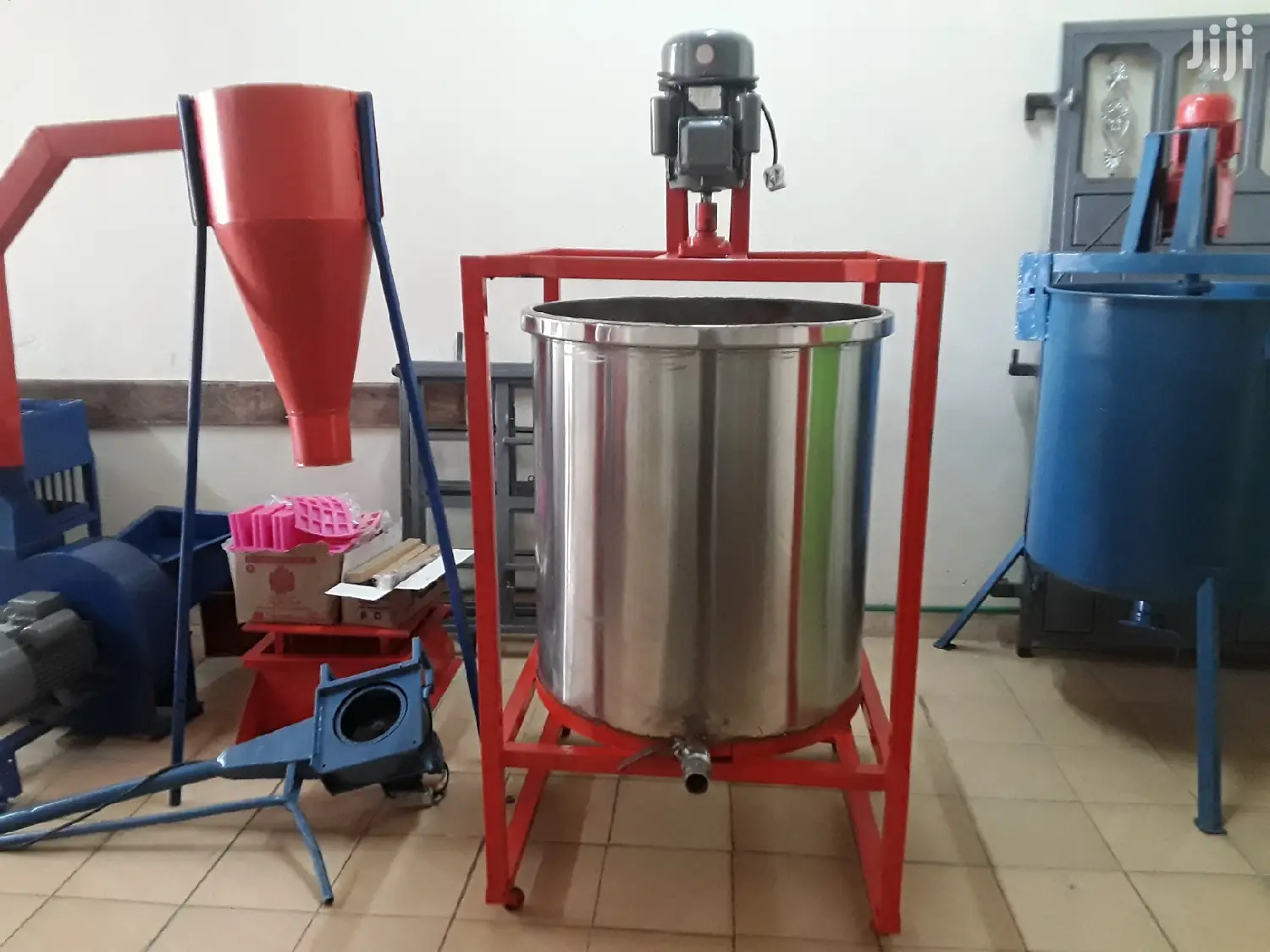 Modtec New Model: 350 Ltrs Stainless Mixer Machine