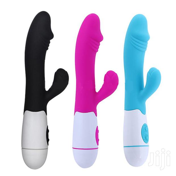 Battery Powered G-spot Silicone Vibrator - thumbnail 3