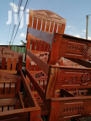 Mahogany Bed 4*6 Feets.