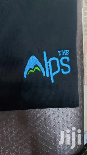 Amazing Pullover Embroidery Printing