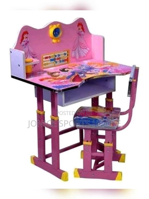 Kids Study Table - main view