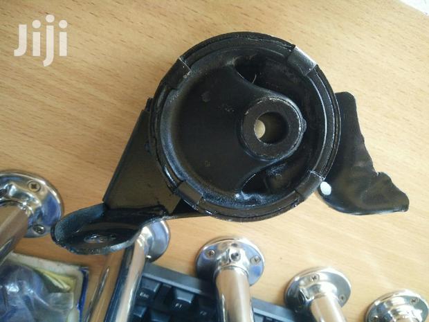 Honda Civic Engine Mount - thumbnail 2