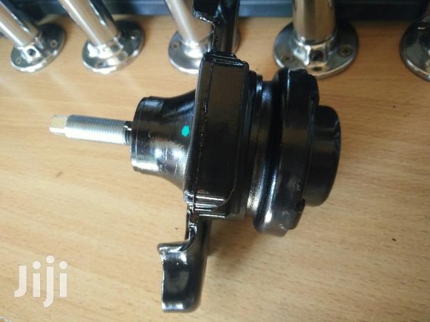 Honda Airwave Right Engine Mount - thumbnail 3